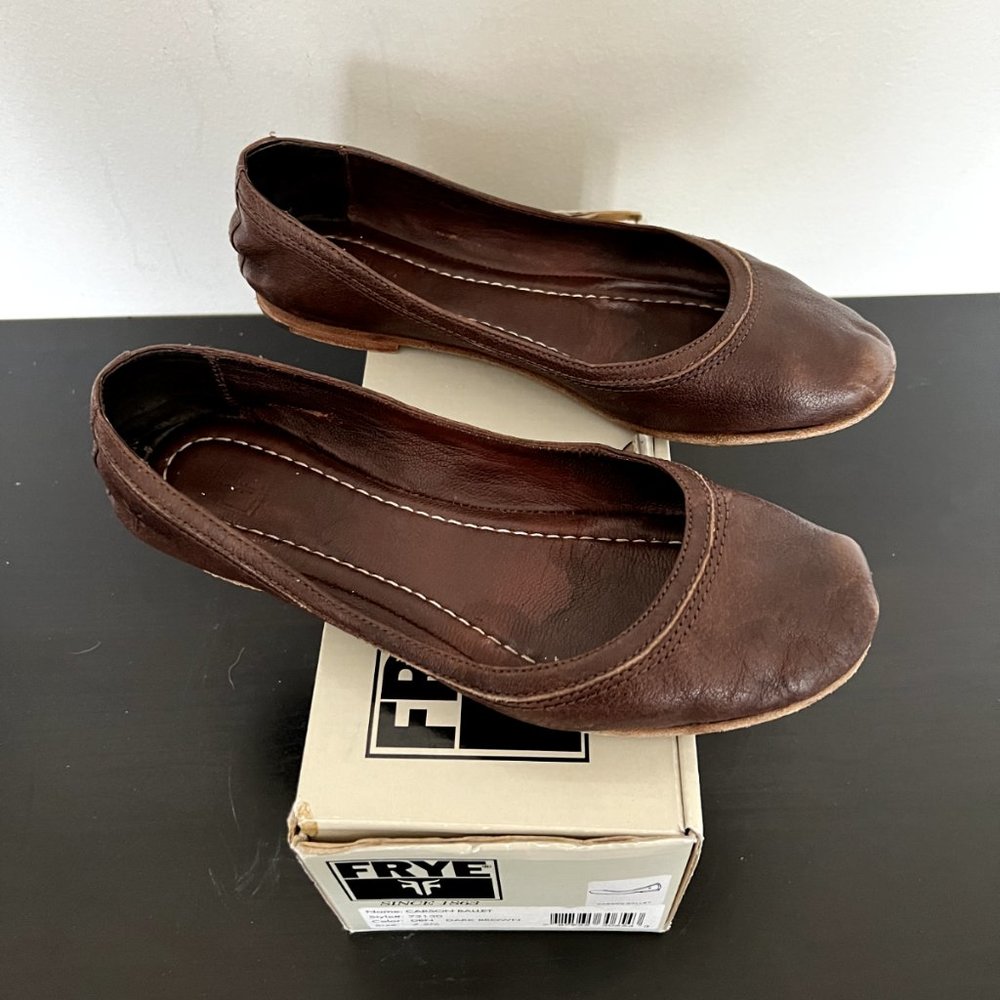 Frye Carson Ballet Flat in Dark Brown Leather with Box - Size 7.5